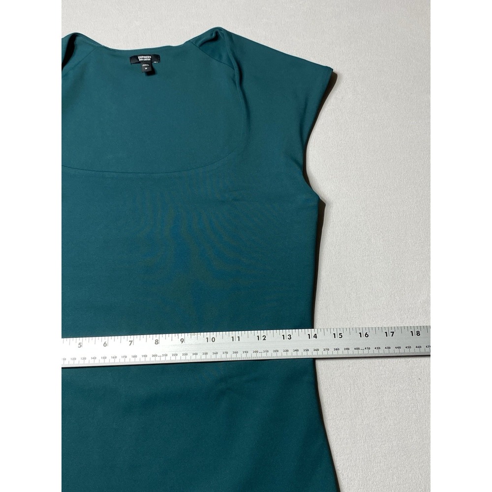 Express Body Contour High Compression Bodysuit Womens M Green Scoop Neck - Picture 3 of 8